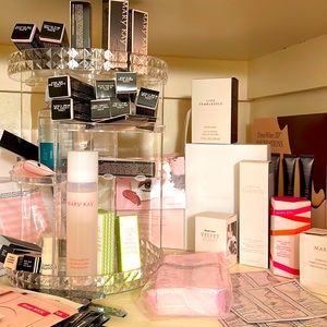 Mary Kay current Inventory Sale! 35-40% OFF